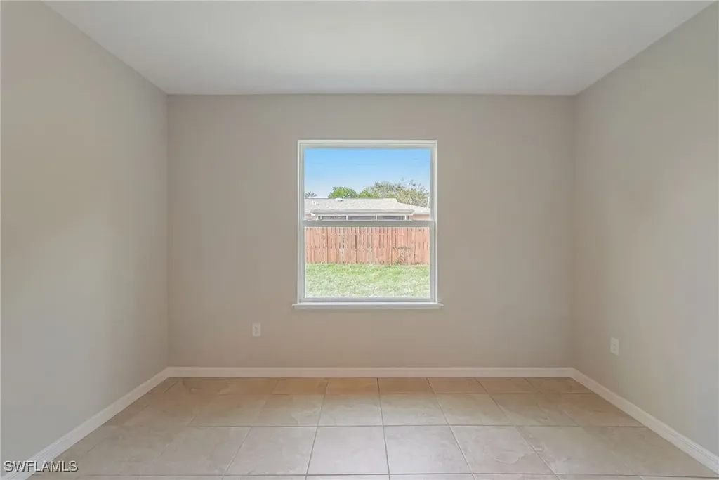 216 SW 14th Avenue Cape Coral FL 33991
