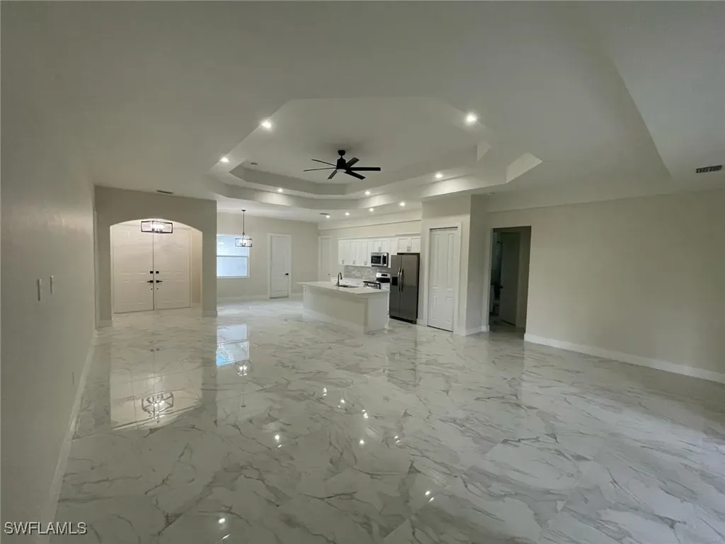 3855 Hillandale Street Fort Myers FL 33905