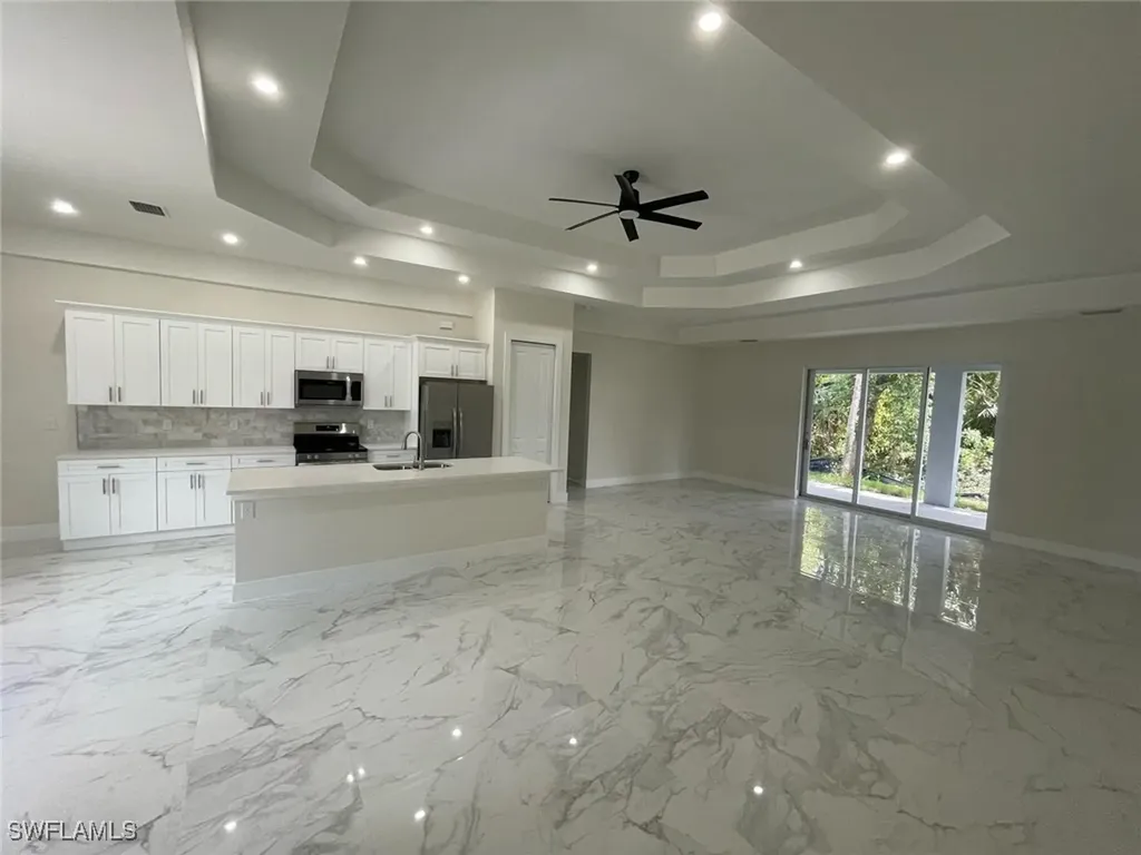 3855 Hillandale Street Fort Myers FL 33905