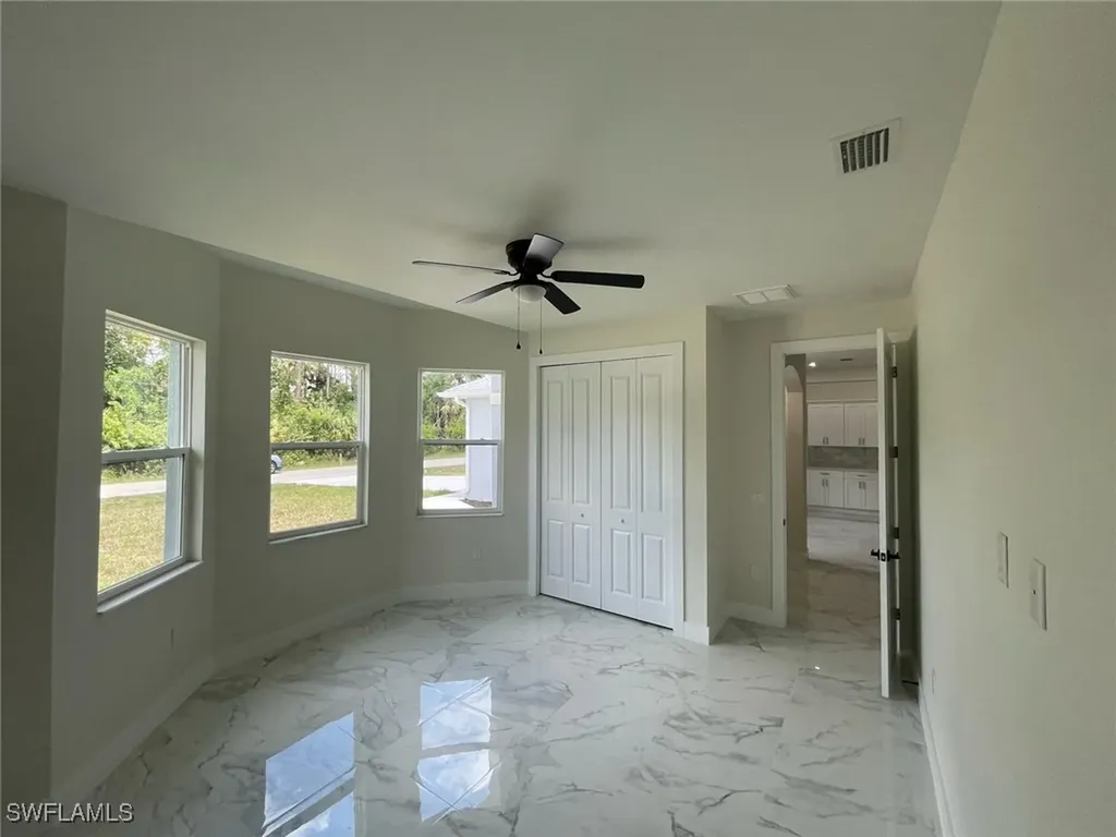 3855 Hillandale Street Fort Myers FL 33905