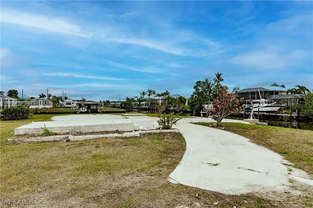 2680 Patterson Court St. James City FL 33956