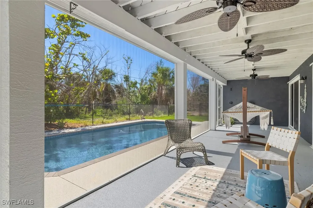 485 Peachtree Road Sanibel FL 33957