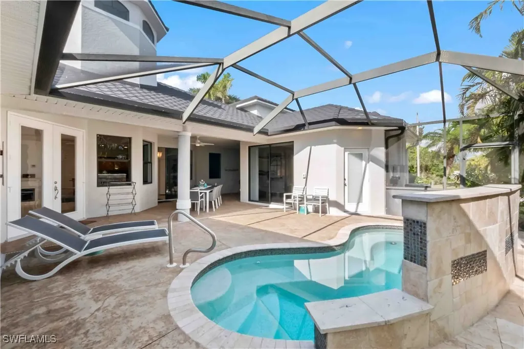 106 SE 5th Street Cape Coral FL 33990