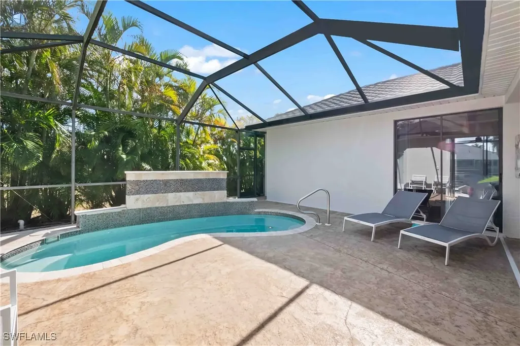 106 SE 5th Street Cape Coral FL 33990