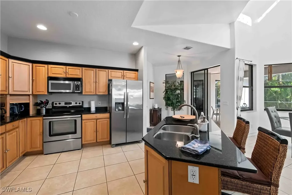 106 SE 5th Street Cape Coral FL 33990