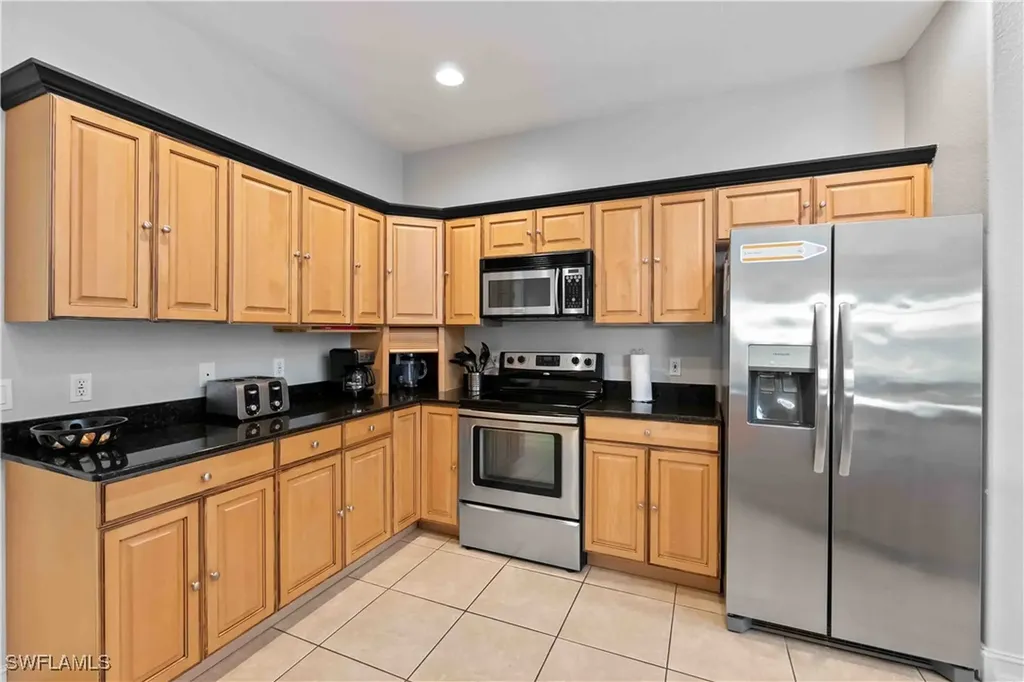 106 SE 5th Street Cape Coral FL 33990