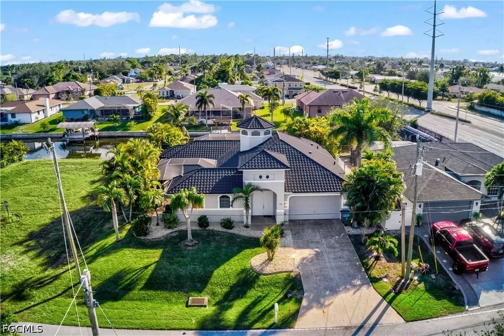 106 SE 5th Street Cape Coral FL 33990