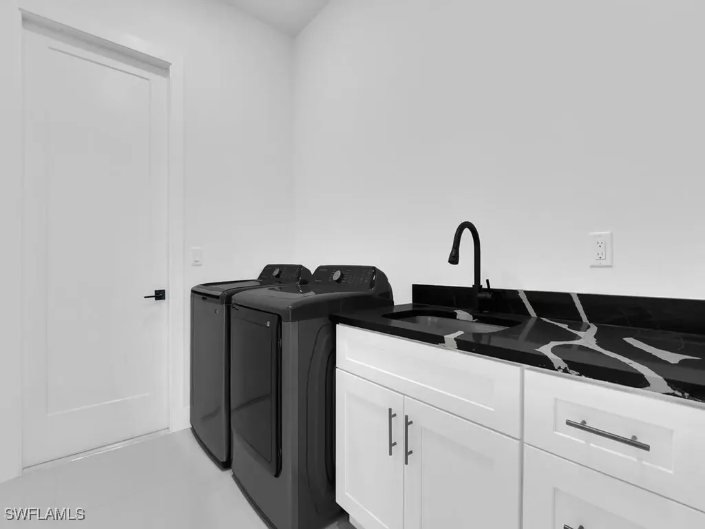 4160 River Grove Lane Fort Myers FL 33905