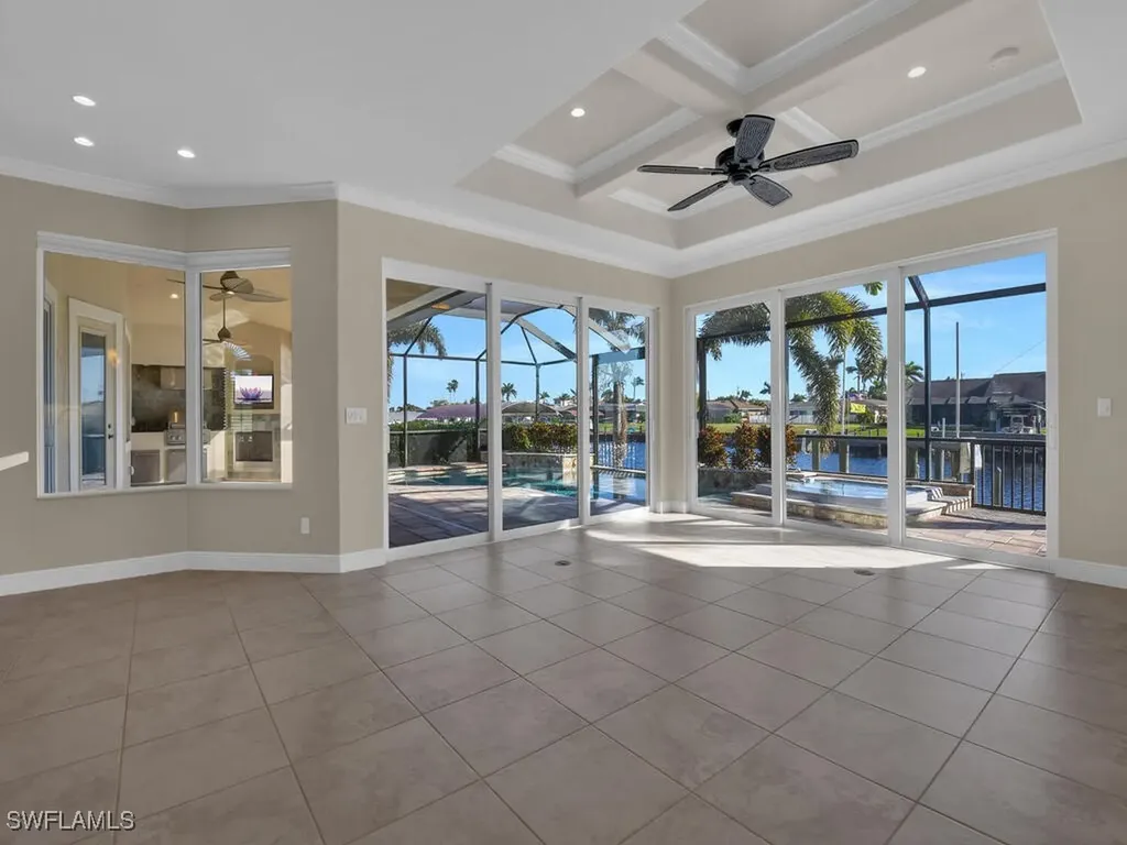 1912 SE 35th Street Cape Coral FL 33904
