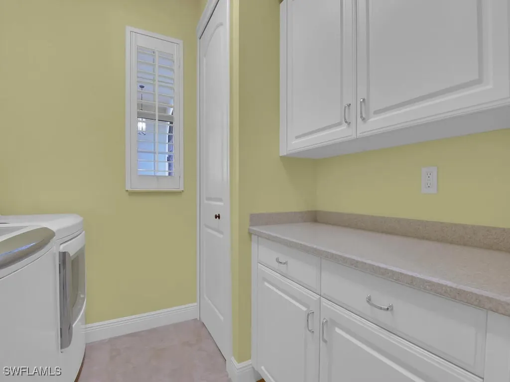 1912 SE 35th Street Cape Coral FL 33904
