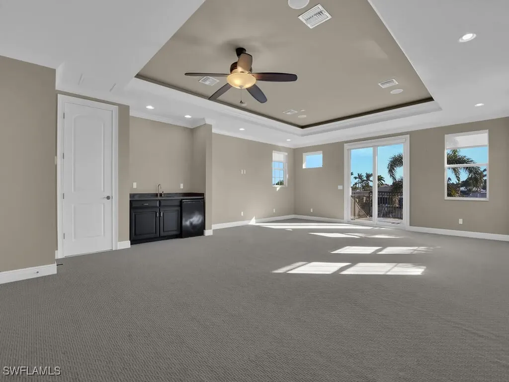 1912 SE 35th Street Cape Coral FL 33904