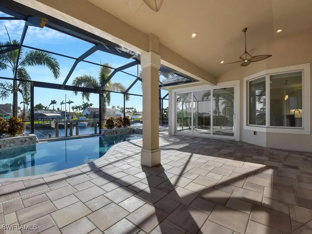 1912 SE 35th Street Cape Coral FL 33904