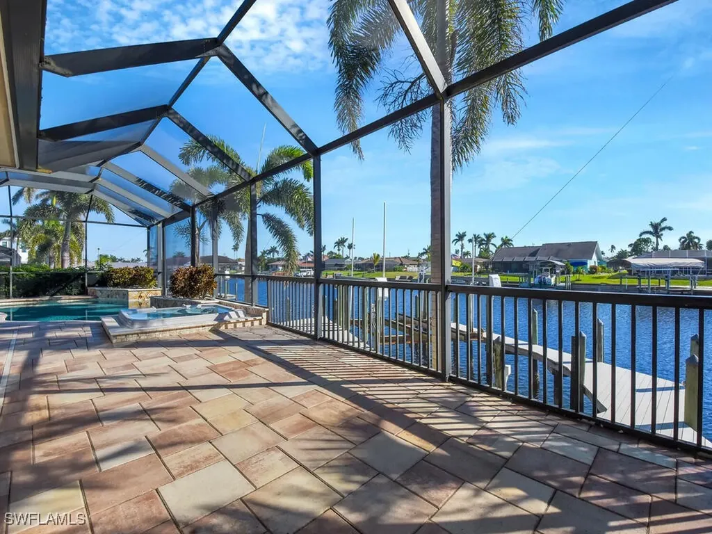 1912 SE 35th Street Cape Coral FL 33904