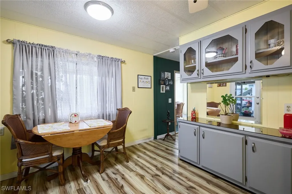 325 Shrub Lane S North Fort Myers FL 33917