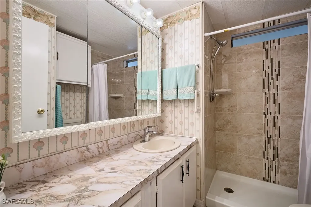 325 Shrub Lane S North Fort Myers FL 33917