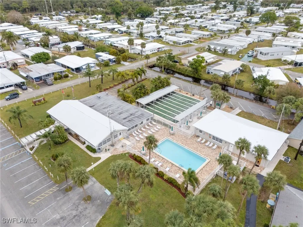 325 Shrub Lane S North Fort Myers FL 33917