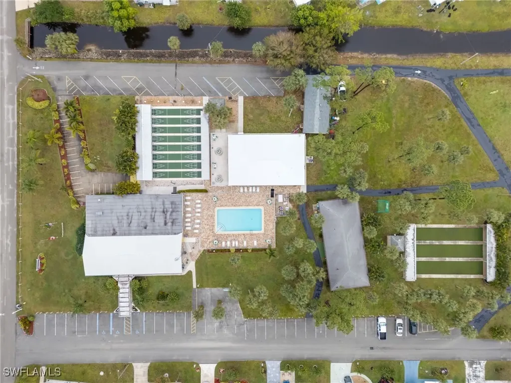 325 Shrub Lane S North Fort Myers FL 33917