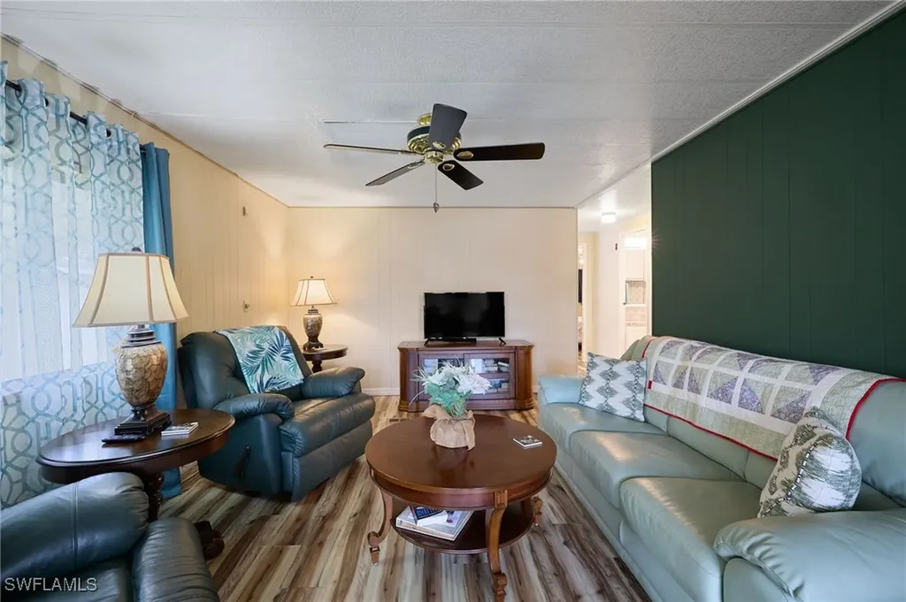 325 Shrub Lane S North Fort Myers FL 33917