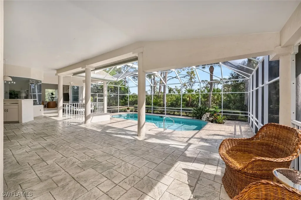 25031 Goldcrest Drive Bonita Springs FL 34134