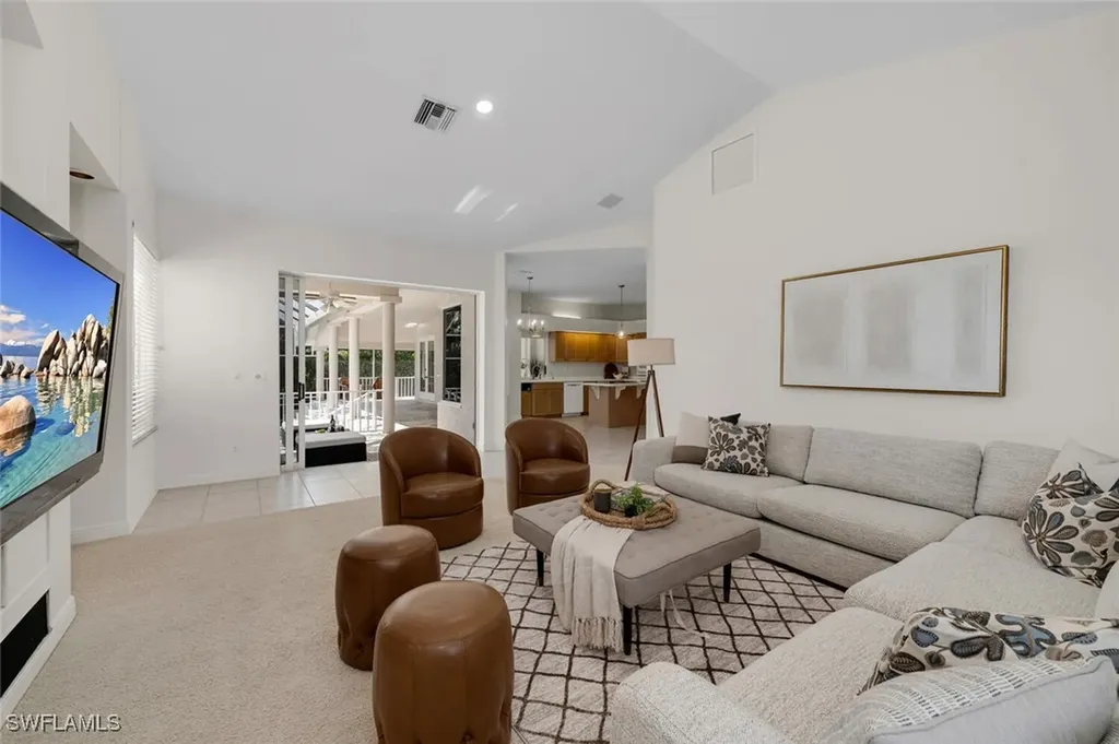 25031 Goldcrest Drive Bonita Springs FL 34134