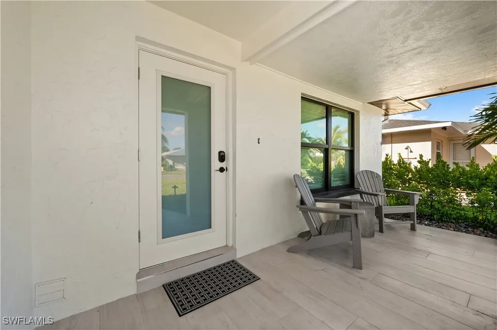 538 106th Avenue N Naples FL 34108