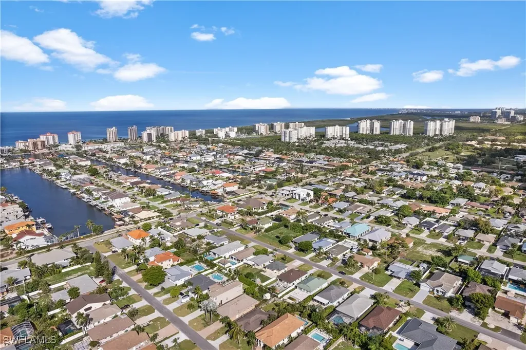 538 106th Avenue N Naples FL 34108