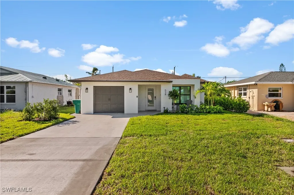 538 106th Avenue N Naples FL 34108