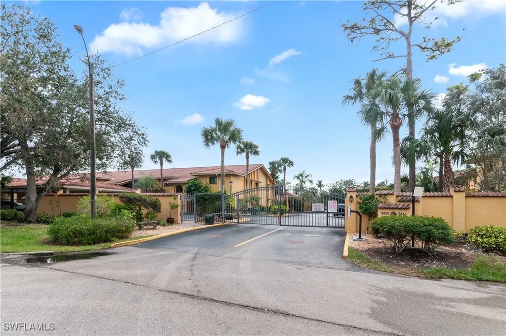 9895 Citadel Lane Bonita Springs FL 34135