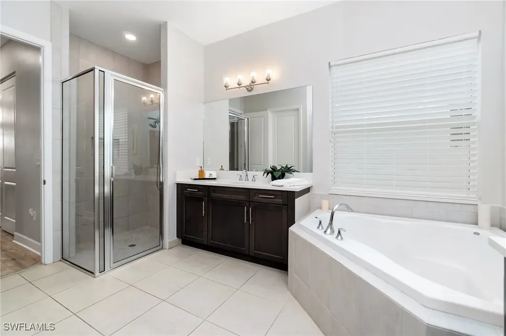 16734 Calistoga Drive Bonita Springs FL 34135