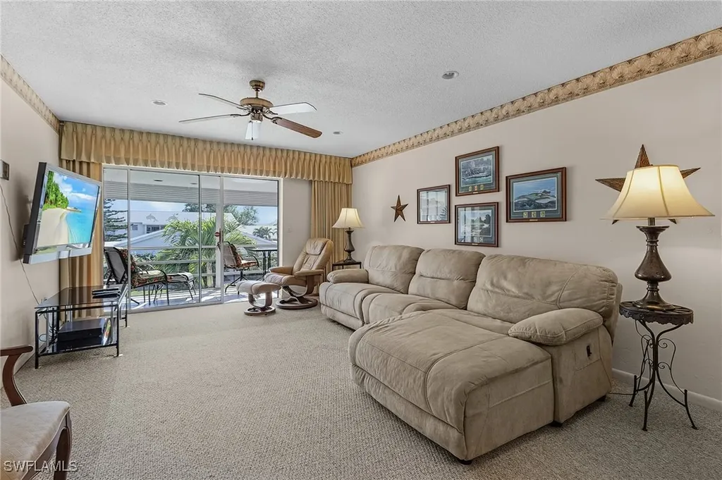 1500 Memoli Lane Fort Myers FL 33919