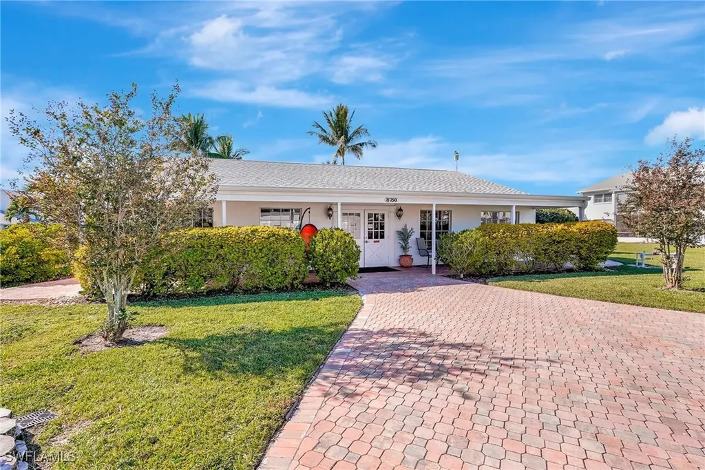 1500 Memoli Lane Fort Myers FL 33919
