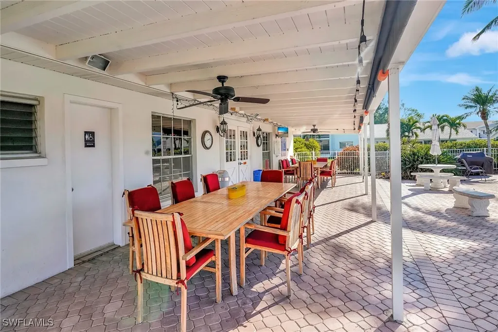 1500 Memoli Lane Fort Myers FL 33919