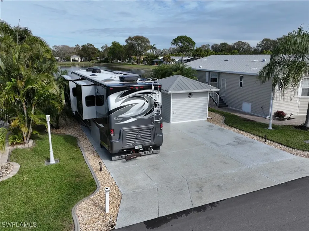 5910 Brightwood Drive Fort Myers FL 33905