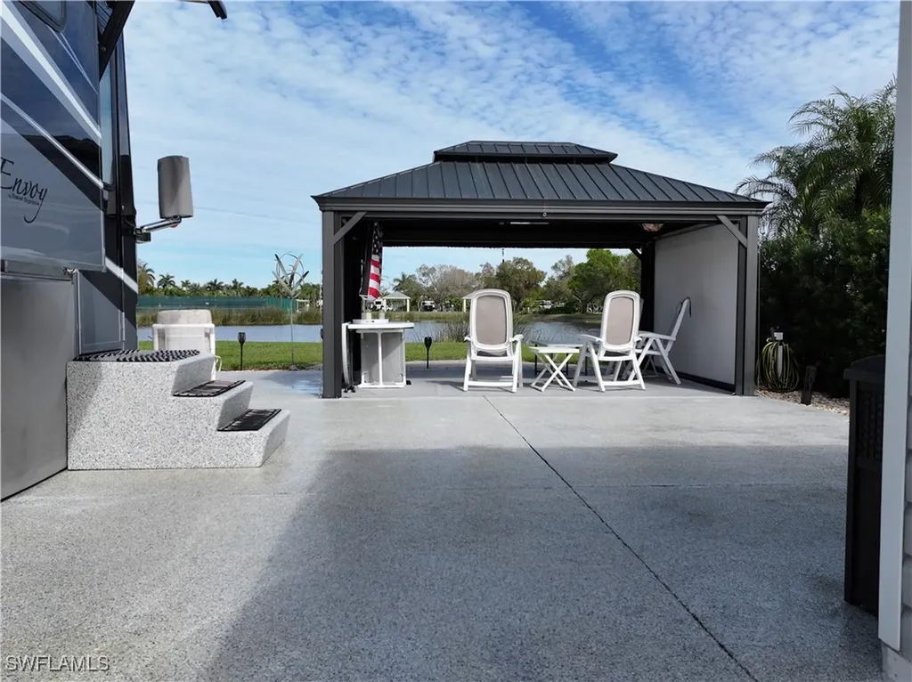 5910 Brightwood Drive Fort Myers FL 33905