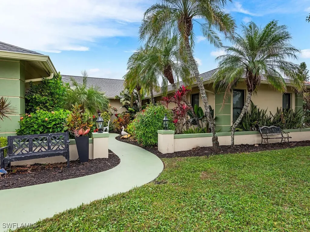 431 Forest Hills Boulevard Naples FL 34113