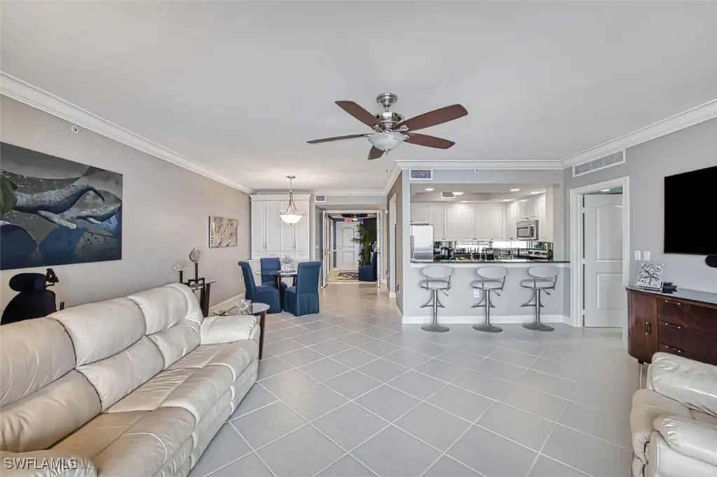 2090 W First Street Fort Myers FL 33901