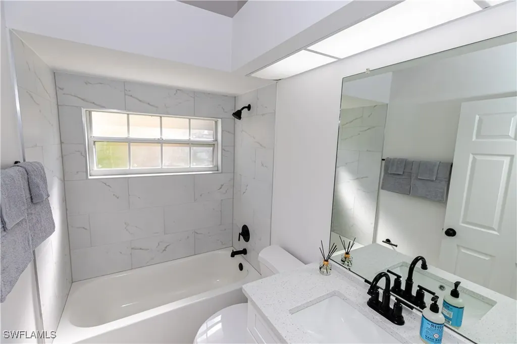 2170 Faliron Road North Fort Myers FL 33917
