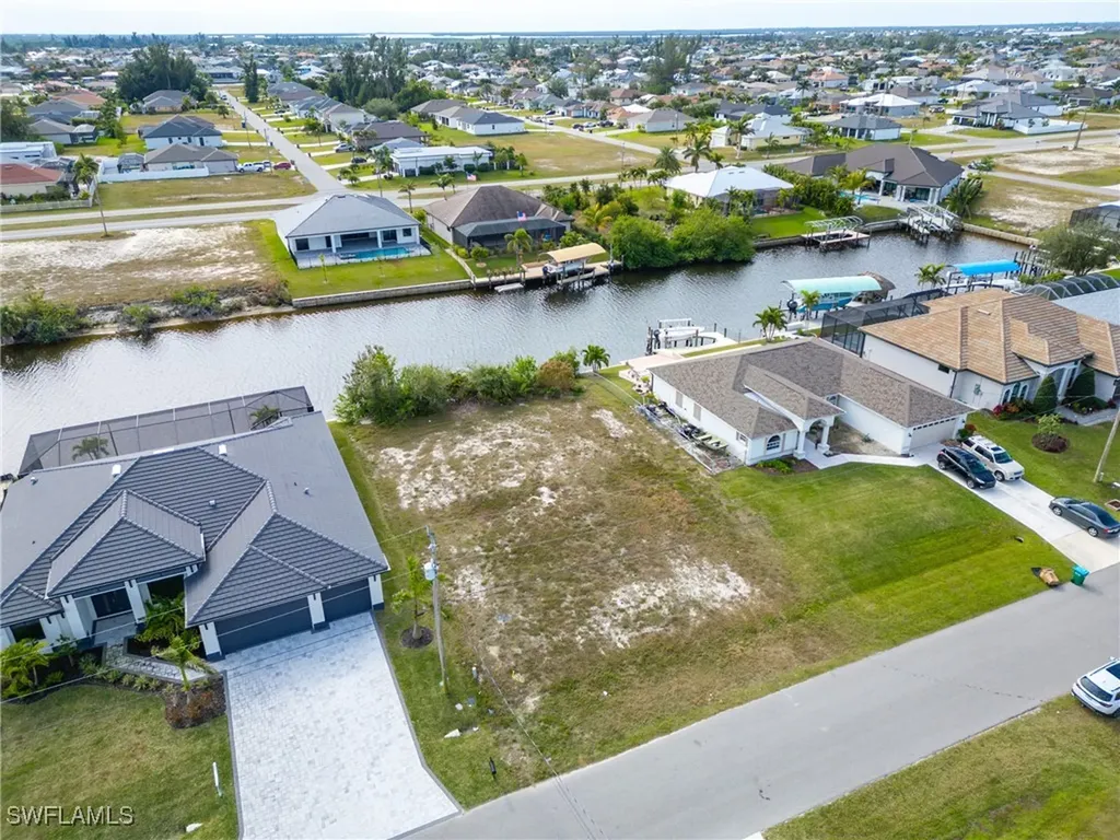 3400 NW 1st Street Cape Coral FL 33993