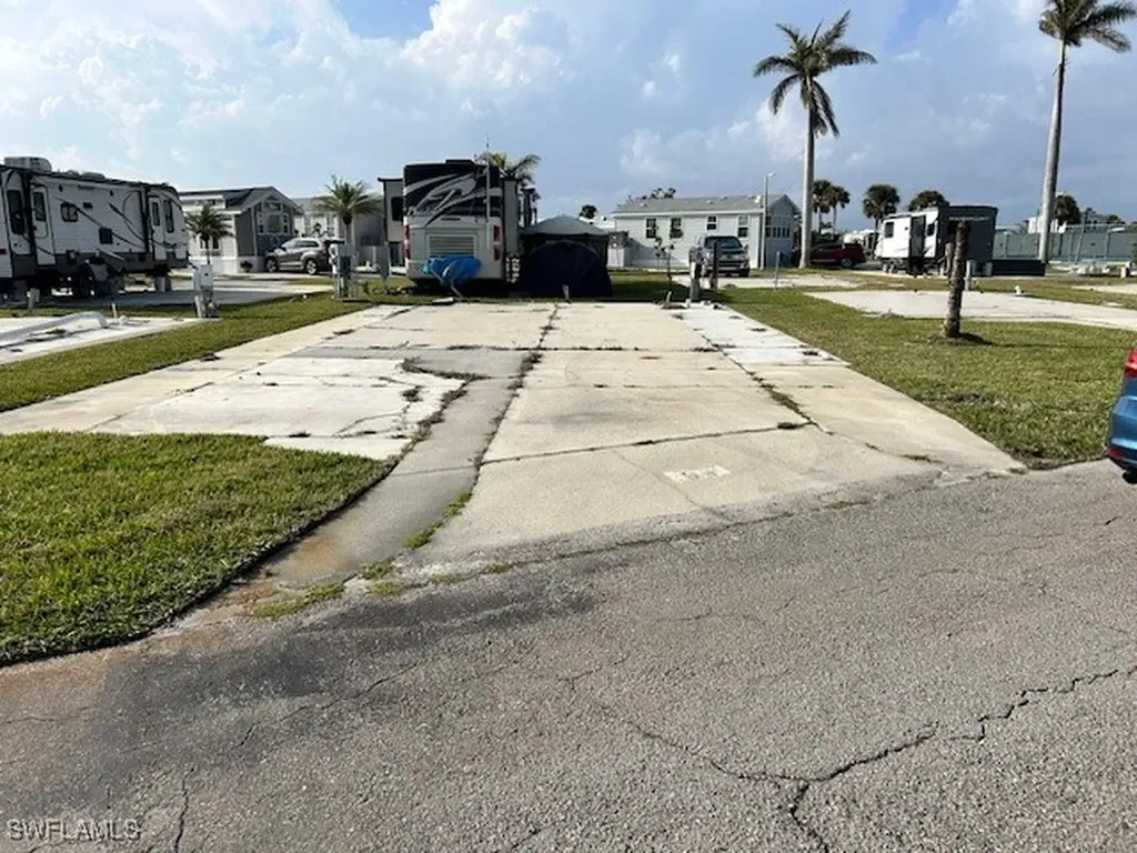 19681 Summerlin Road F-88 Fort Myers FL 33908