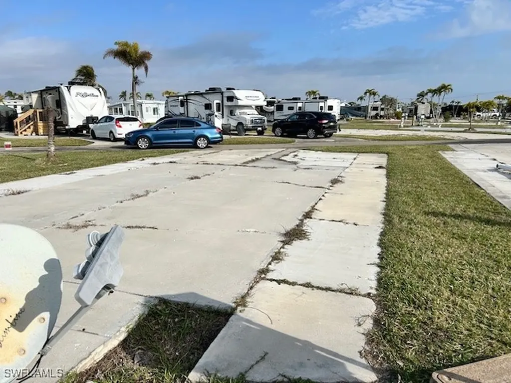 19681 Summerlin Road F-88 Fort Myers FL 33908