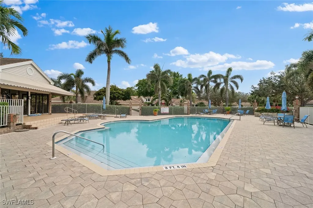 6649 Trident Way Naples FL 34108