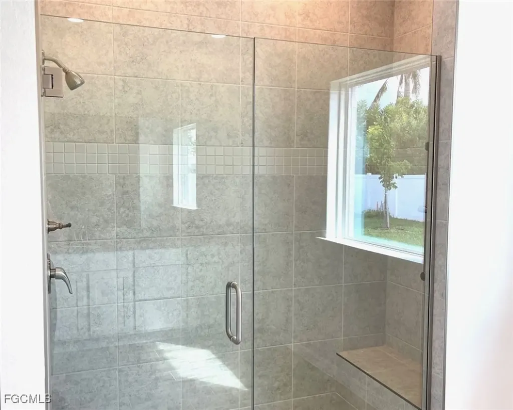 324 NW 1st Place Cape Coral FL 33993