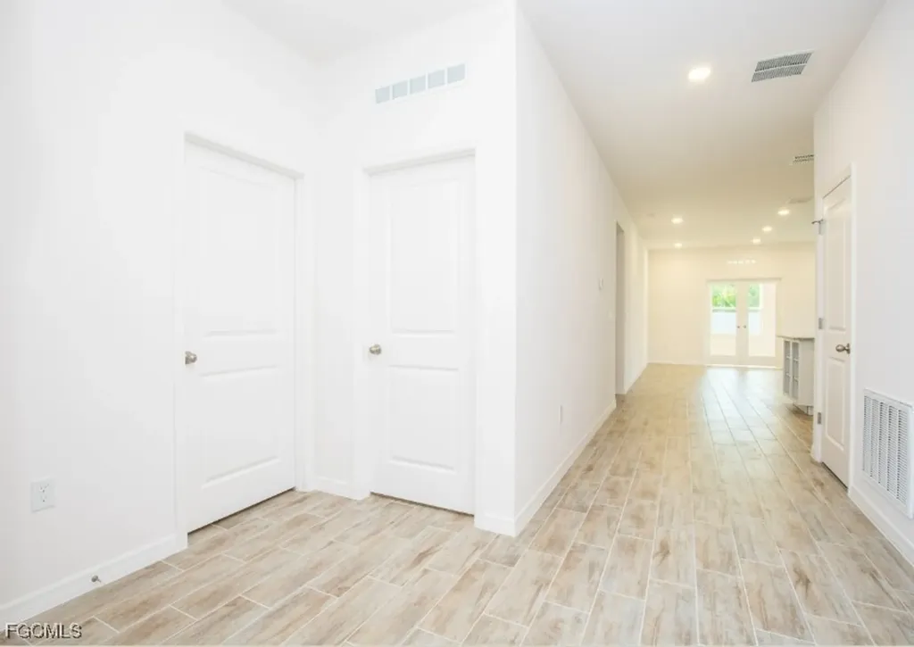324 NW 1st Place Cape Coral FL 33993