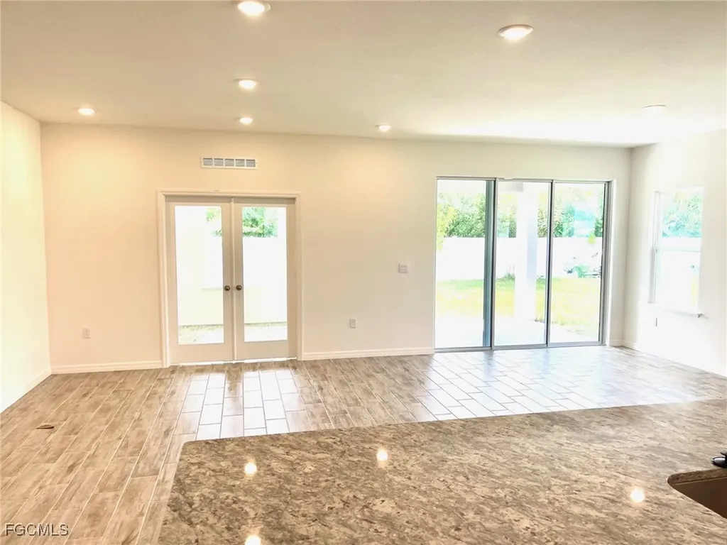 324 NW 1st Place Cape Coral FL 33993