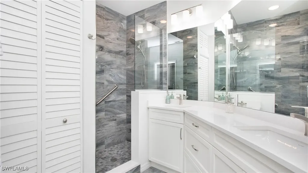 3755 Fieldstone Boulevard Naples FL 34109