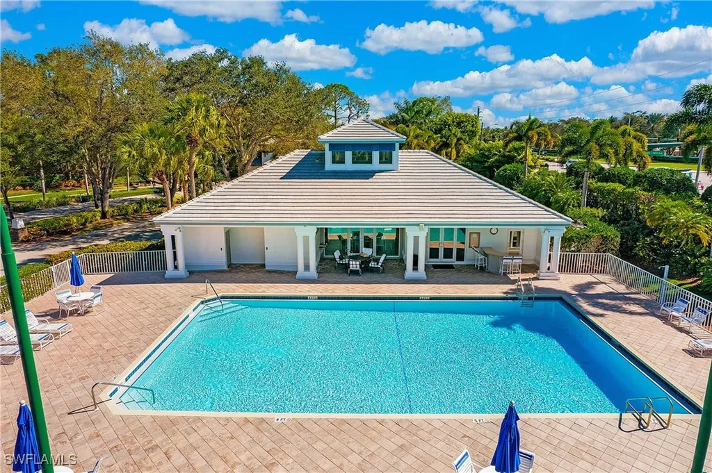 3755 Fieldstone Boulevard Naples FL 34109
