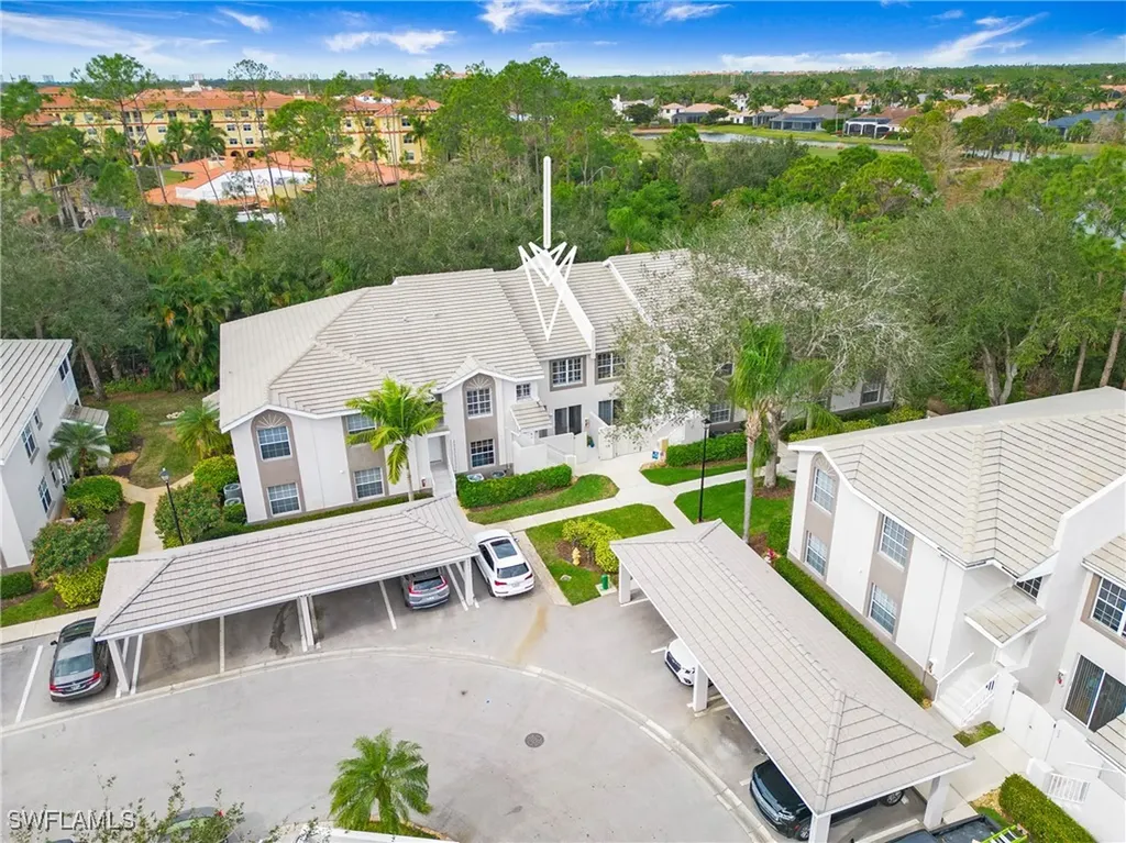 3755 Fieldstone Boulevard Naples FL 34109
