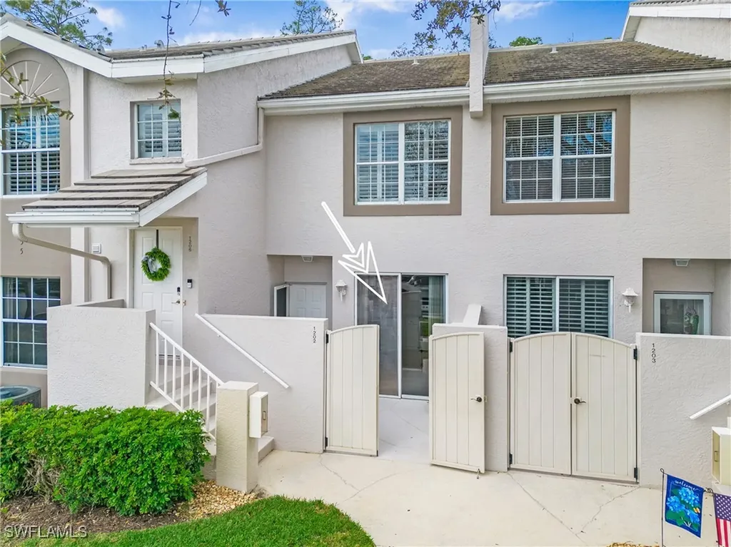 3755 Fieldstone Boulevard Naples FL 34109