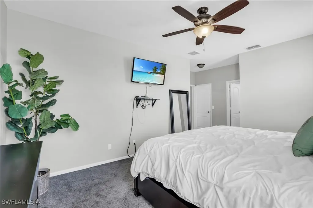 8900 Spring Mountain Way Fort Myers FL 33908
