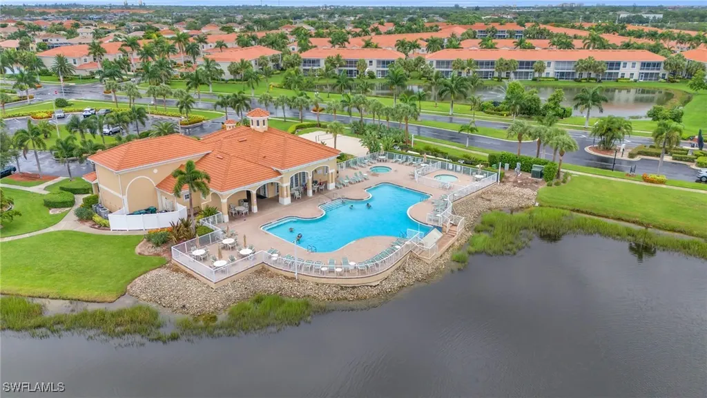 8900 Spring Mountain Way Fort Myers FL 33908